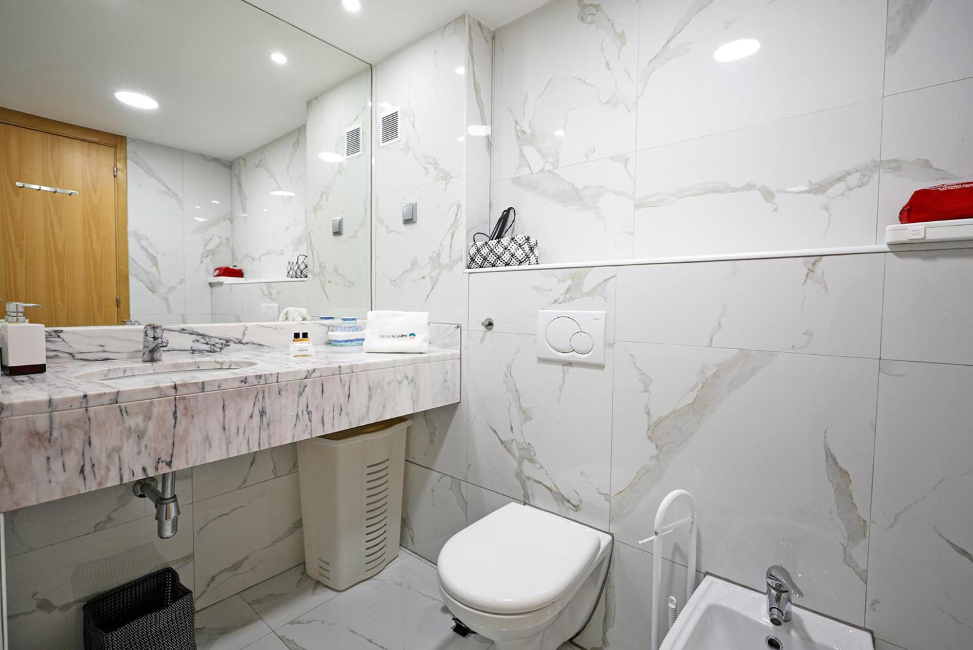 B19 - Marina Bay Apartment 라고스 외부 사진